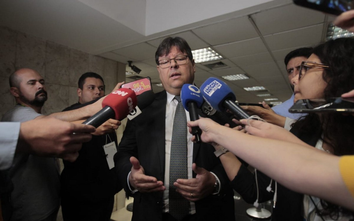 Procurador-geral do MPRJ, Luciano Mattos, esteve no segundo dia de julgamento dos réus