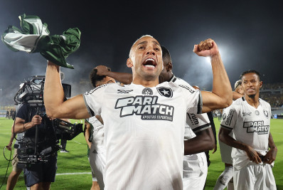 Marçal garante que 'não teve confusão' com Adryelson em jogo do Botafogo