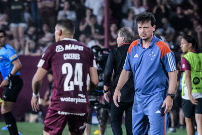 Na final com o Cruzeiro, Diniz pode 'unificar' títulos da Conmebol