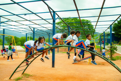 Alunos da turma municipal de alfabetização têm aula de ecologia em Nilópolis
