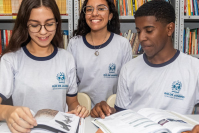 Renovação de matrícula da rede estadual começa nesta sexta