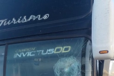 Torcedores do Botafogo têm ônibus apedrejados na fronteira entre Brasil e Uruguai