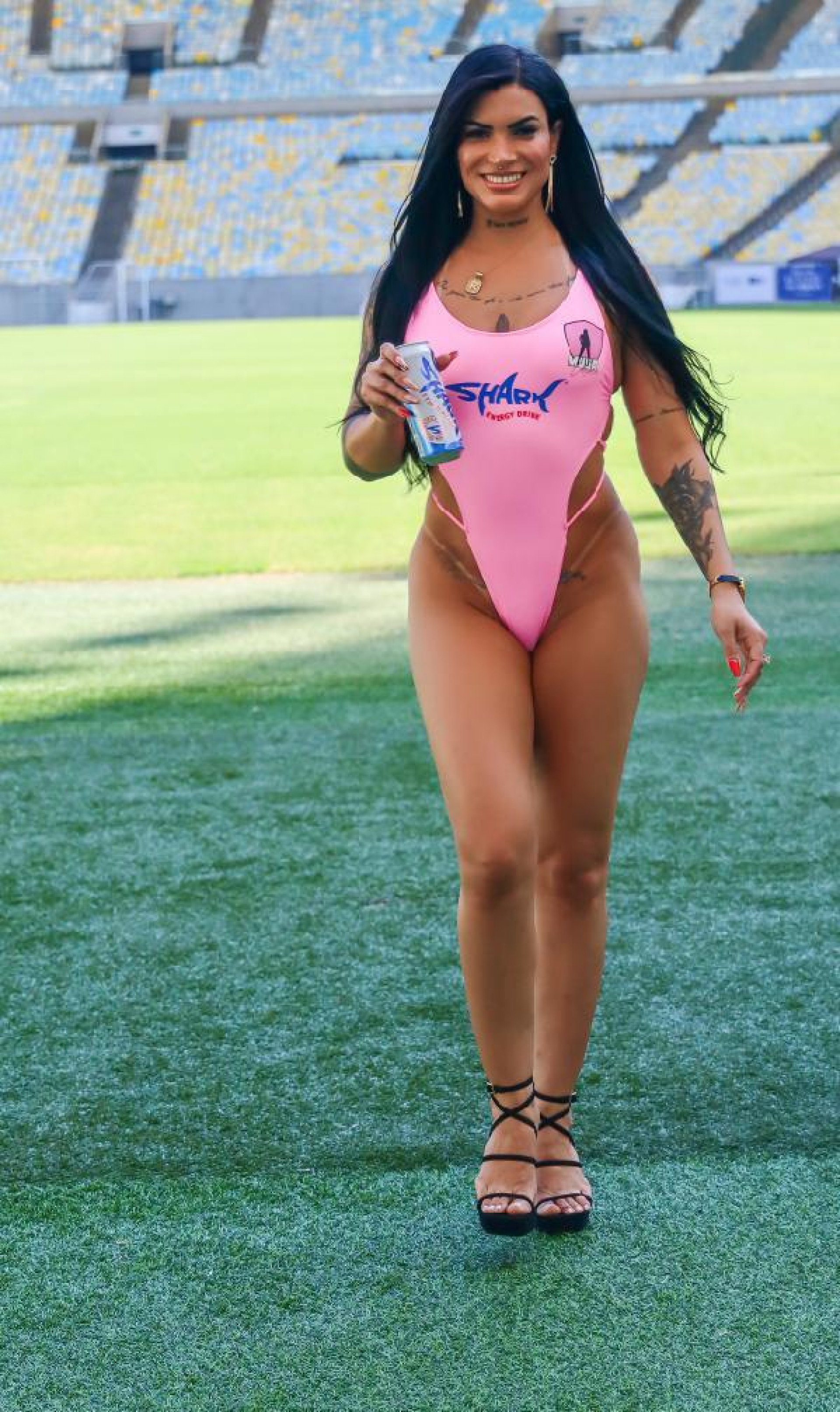 K&eacute;ssia Silva &eacute; a musa do Nova Igua&ccedil;u em novo concurso que participa - Divulga&ccedil;&atilde;o