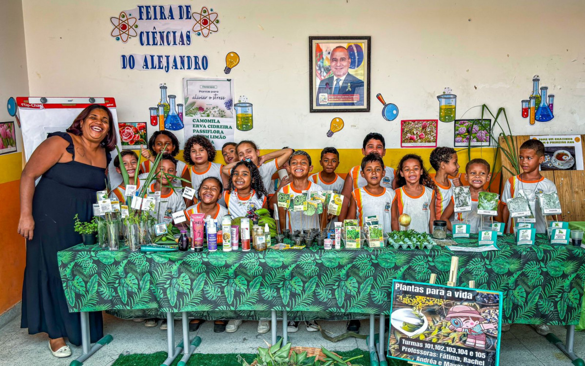 Durante as fases do projeto, os alunos puderam aprender sobre plantas indígenas, tipos de poluições, além de produzir experimentos com magnetismo e muito mais