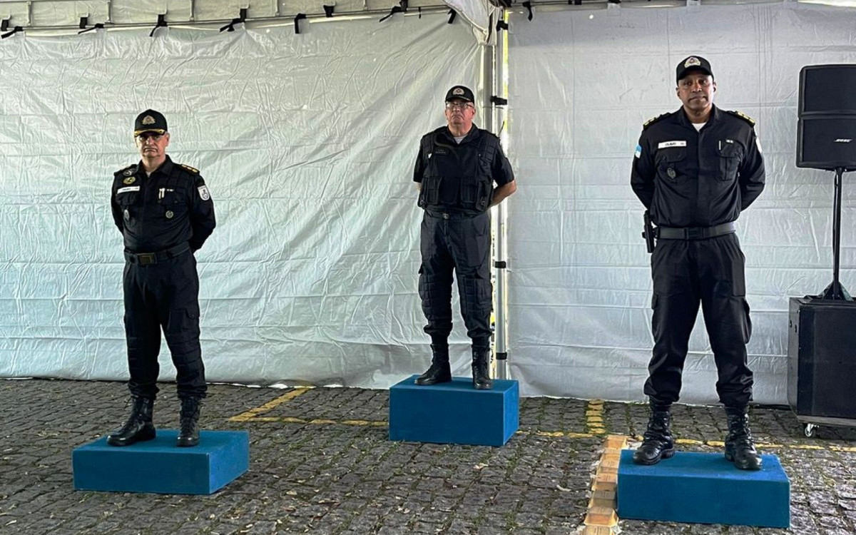 Cerimônia de posse marca a entrada do coronel Olavo no comando do 32º BPM e a despedida do coronel Arêdes após conquistas históricas na segurança