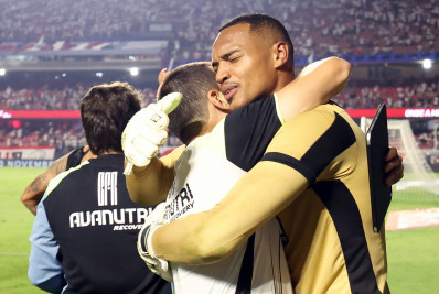 John pode dar volta por cima pelo Botafogo em nova final de Libertadores