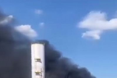 Vídeo: incêndio atinge área de mata na Taquara