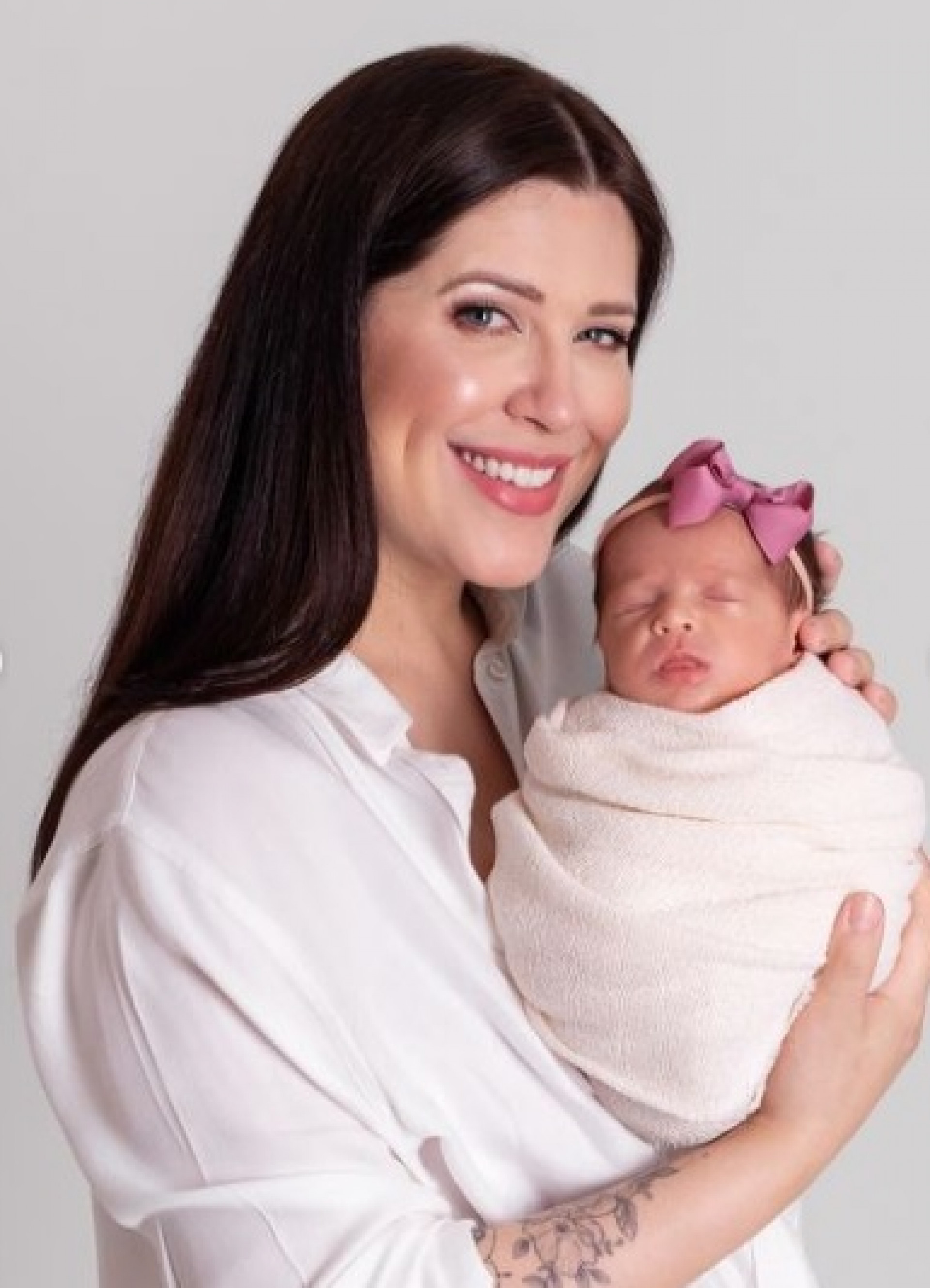 Andressa Ganacin com a filha Sarah  - Reprodução/instagram