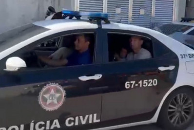 Argentino é preso por xingar funcionária de locadora de 'preta de m...'