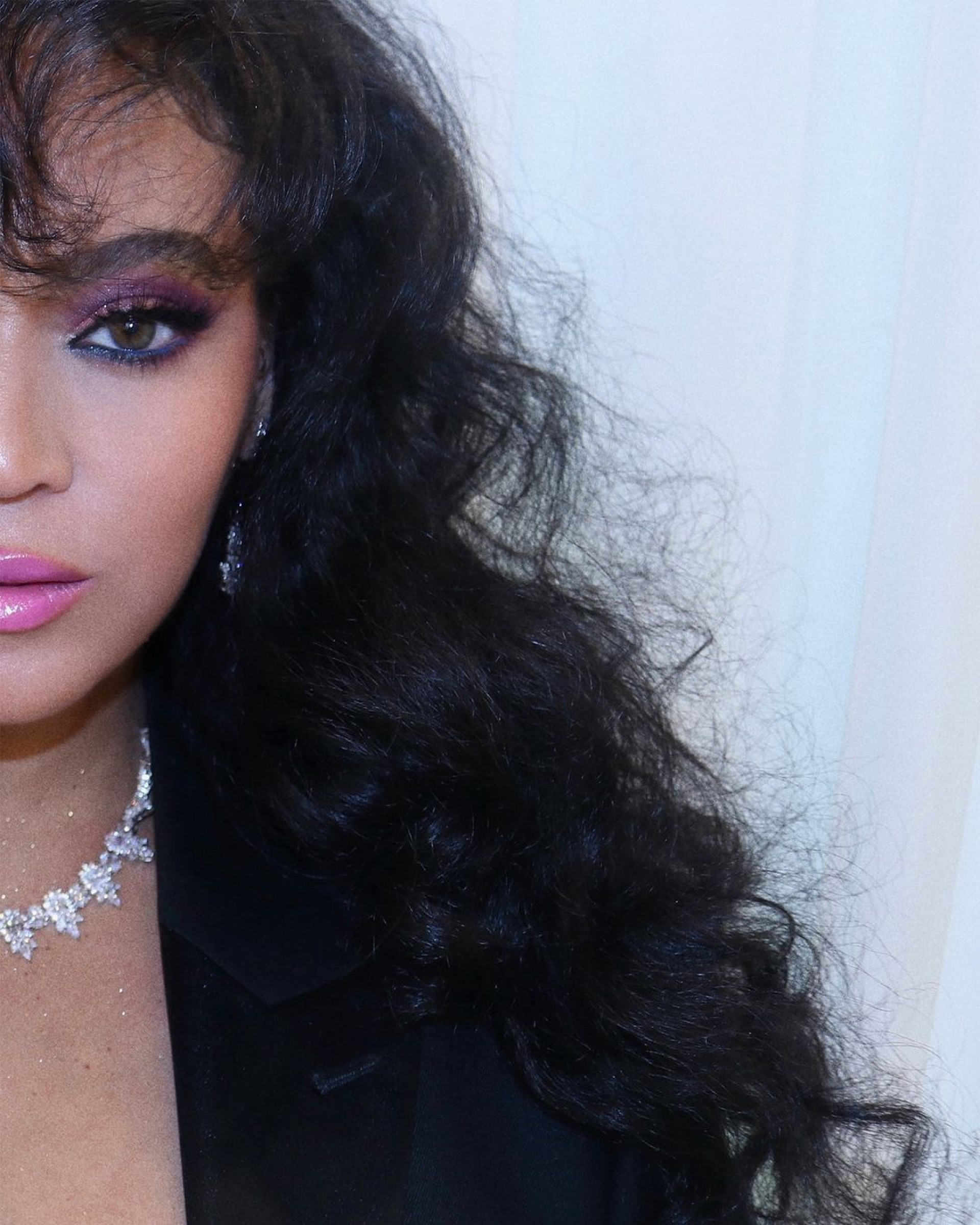 Beyoncé se fantasia de grandes nomes do rock e aumenta rumores de álbum - Reprodução / Instagram