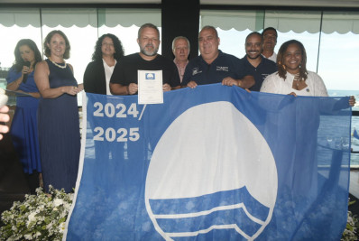 Praia do Sossego celebra a quarta conquista da Bandeira Azul