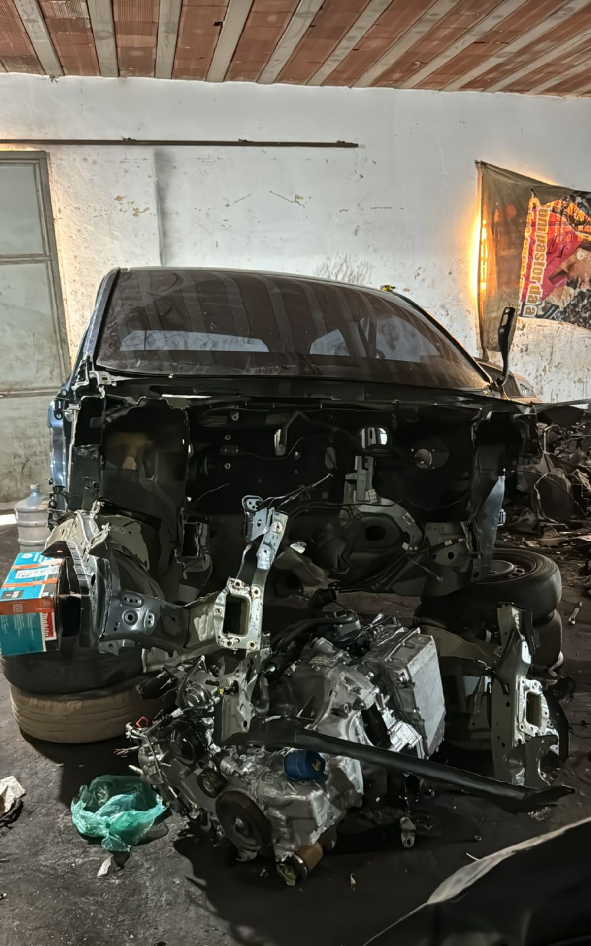 Mil&iacute;cia do Zinho utilizava o local para desmanchar ve&iacute;culos roubados - Divulga&ccedil;&atilde;o