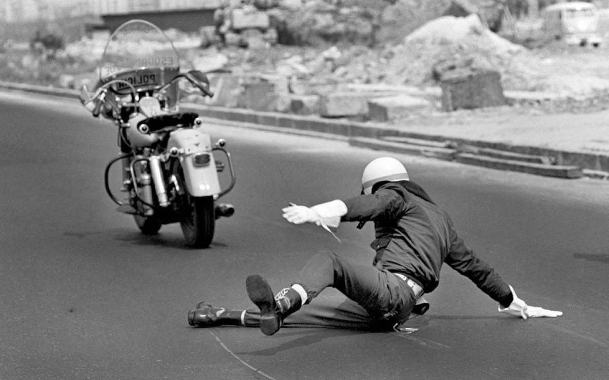 Queda do motociclista da FAB. Ano: 1965
