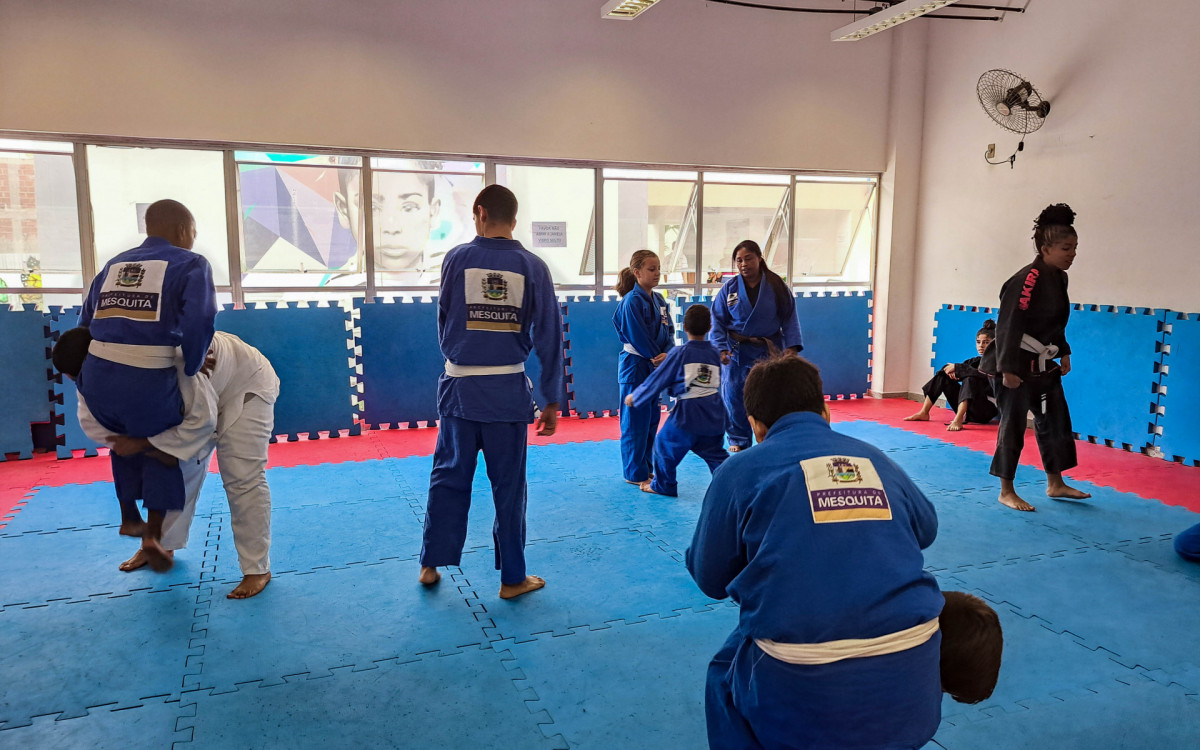 Mesquita tem vagas para atividades esportivas e culturais gratuitas