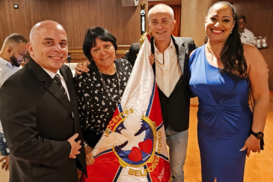Inocentes de Belford Roxo participa da festa de 40 anos da Liesa sonhando em voltar ao Grupo Especial
