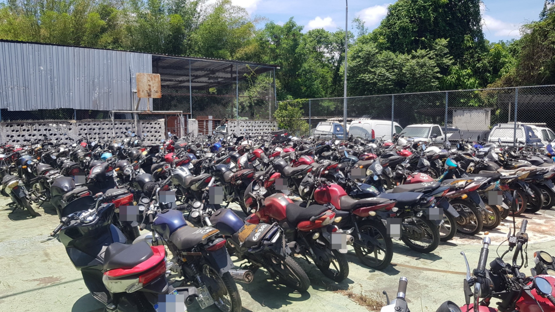 Interessados devem se cadastrar até 24 horas antes do início do leilão, no site www.leiloesja.com.br