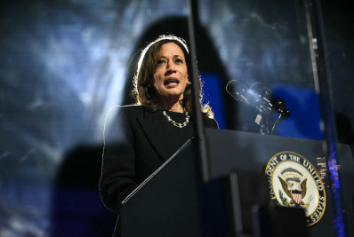 Em discurso, Kamala reconhece vitória de Trump: 'É preciso aceitar os resultados'