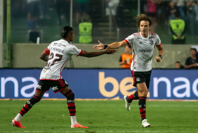 Após vitória do Flamengo, David Luiz exalta Bruno Henrique em meio à polêmica