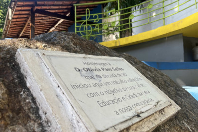 Grota tem oficinas gratuitas de desenho e pintura para crianças