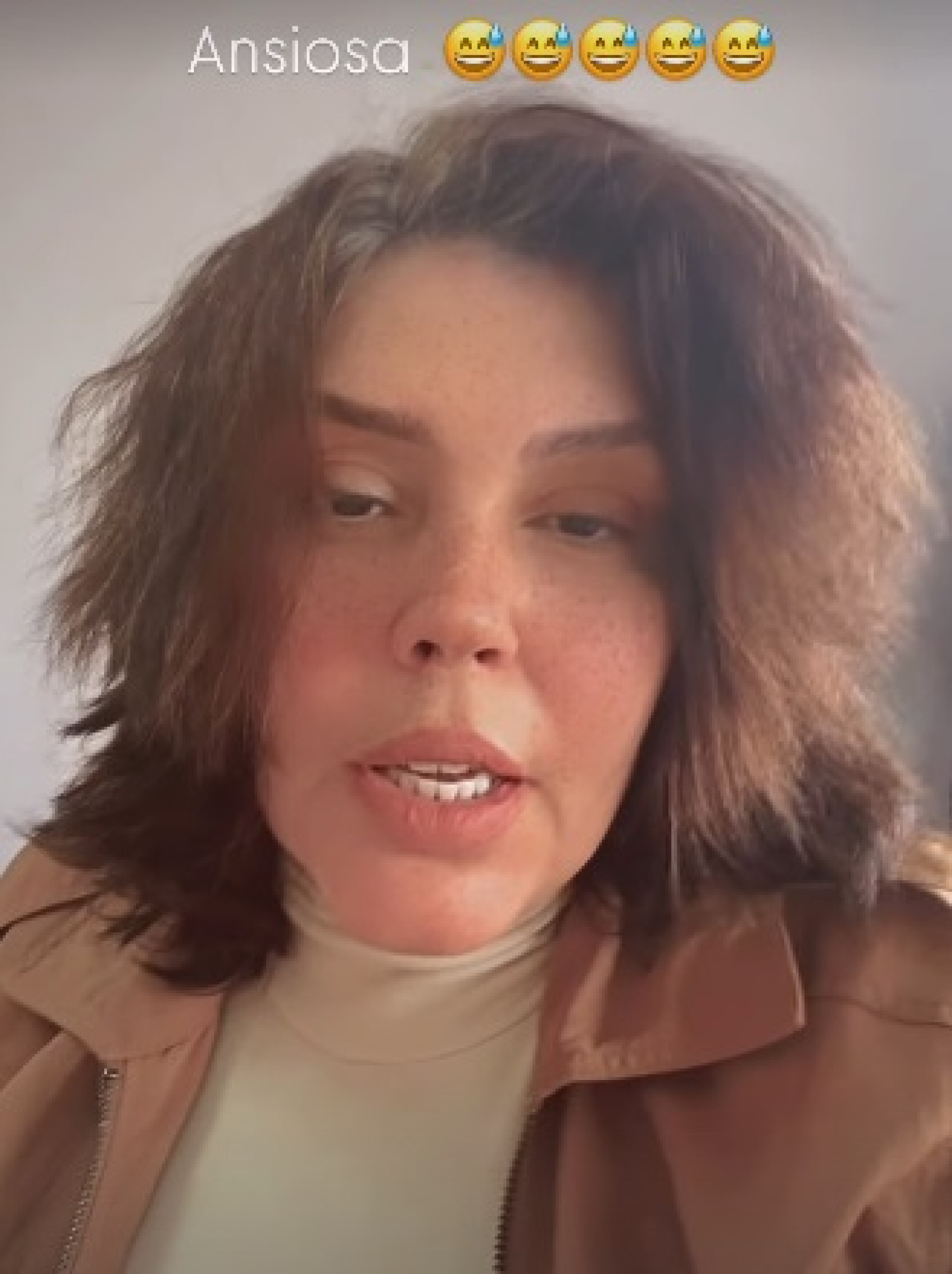 Cantora exibiu os fios naturais antes da transformação - Reprodução/Instagram