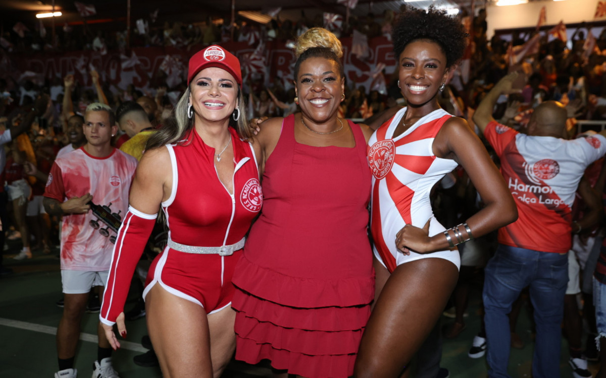 Viviane Araújo, Cacau Protásio e Ana Flávia Barcelos 