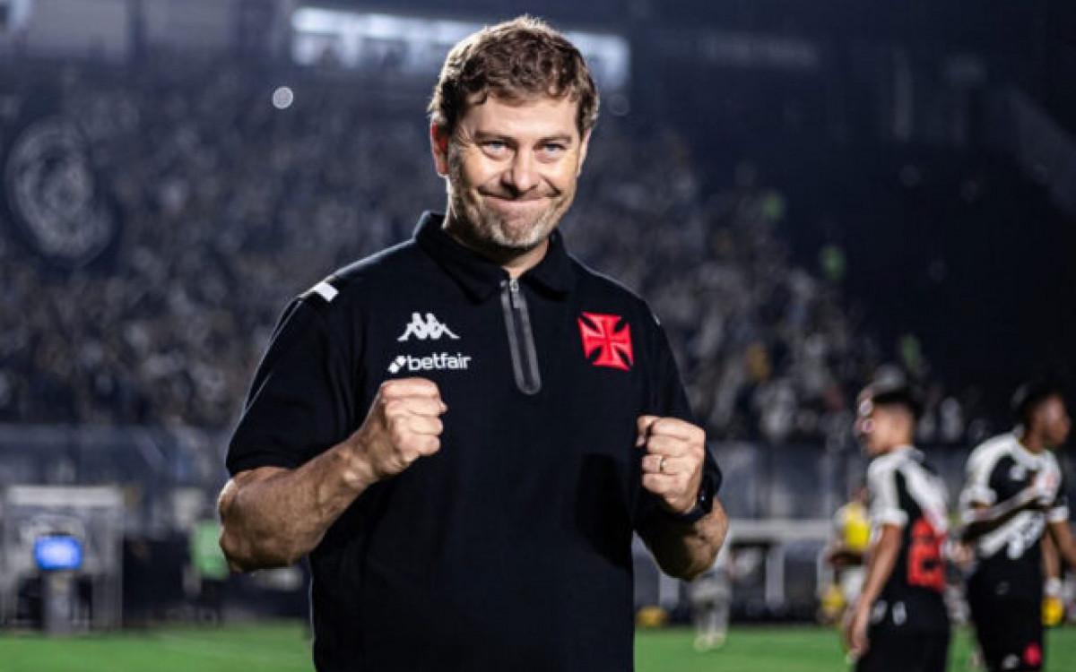 Rafael Paiva pode permanecer no Vasco para 2025