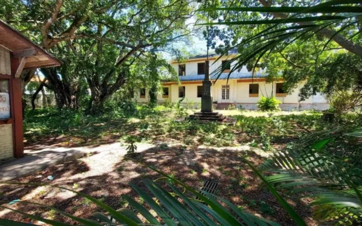 Estação Ferroviária do bairro Jacaré, em Cabo Frio