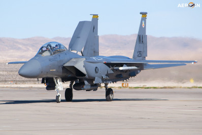 Aviões de combate americanos chegam ao Oriente Médio