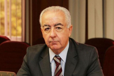 Secretário da Casa Civil aponta 'descontrole' no Bolsa Família