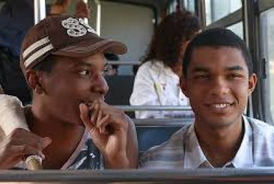 São Gonçalo recebe Cinema Presente na Praça