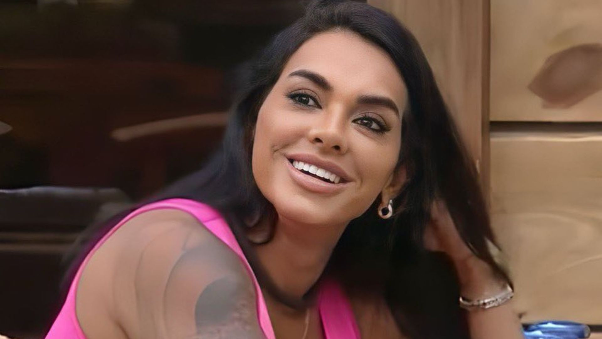 Kamila Simioni - Reprodução/Playplus