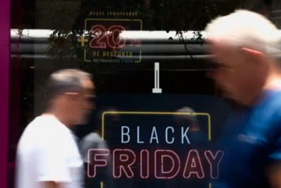 Compras parceladas no cartão de crédito sobem 43% na pré-Black Friday, segundo Mercado Pago