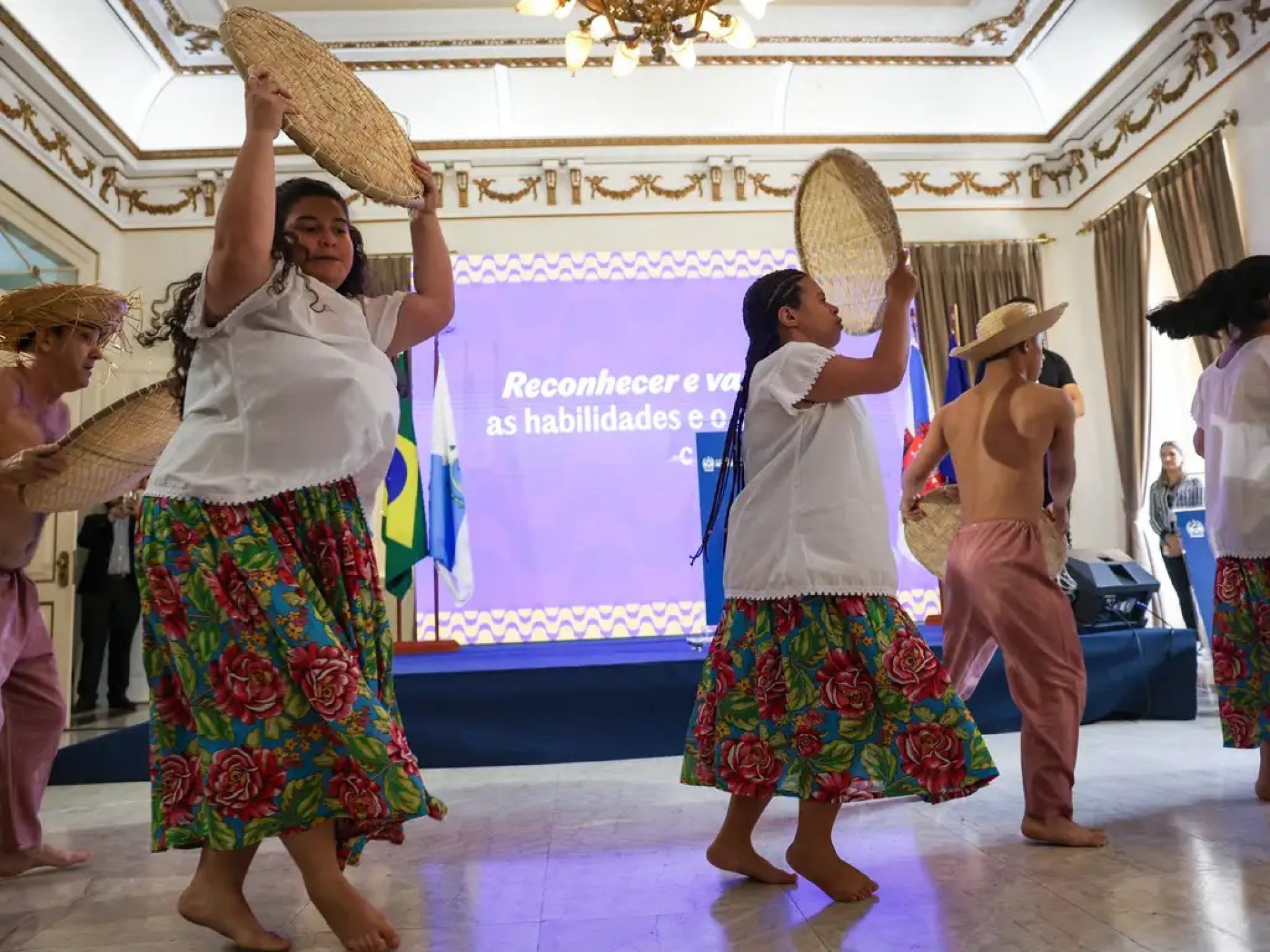 A Cia Inclusiva de Arte Contemporânea Milonga emocionou o público - Tomaz Silva / Agência Brasil