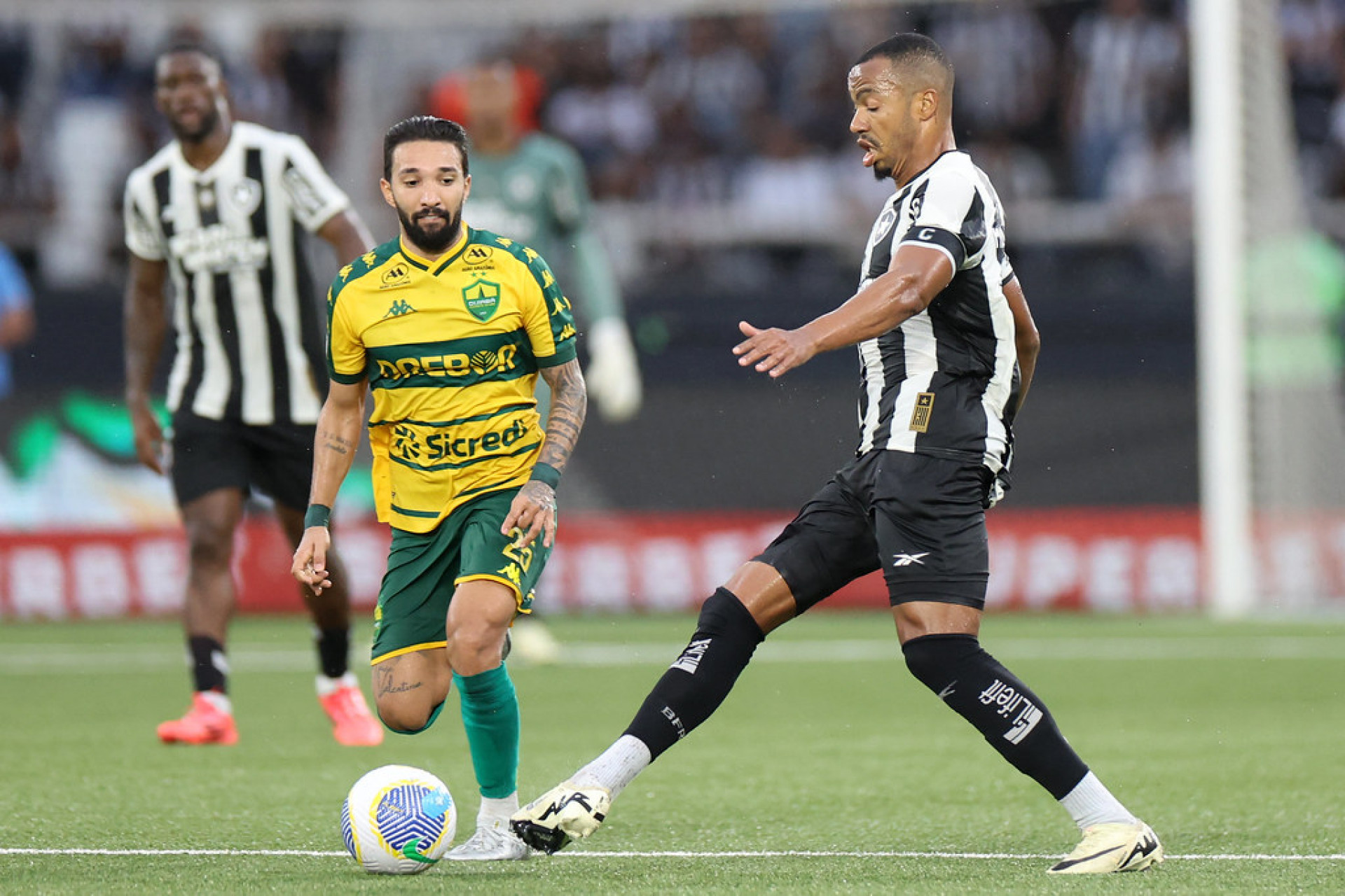 Botafogo e Cuiabá se enfrentaram neste sábado (9), no Nilton Santos, pela 33ª rodada do Brasileirão - Vitor Silva / Botafogo