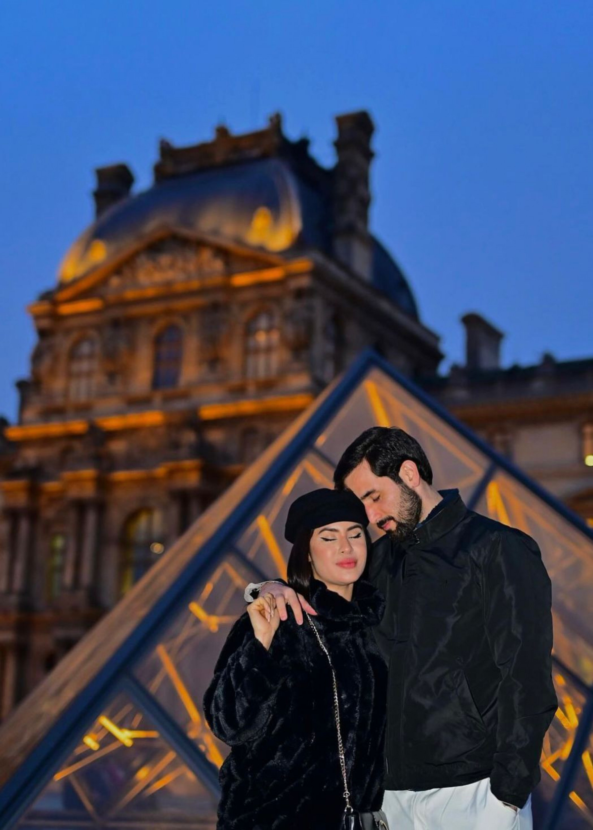 Em Paris, Isabelle Nogueira se declara para Matteus - Reprodução/Instagram