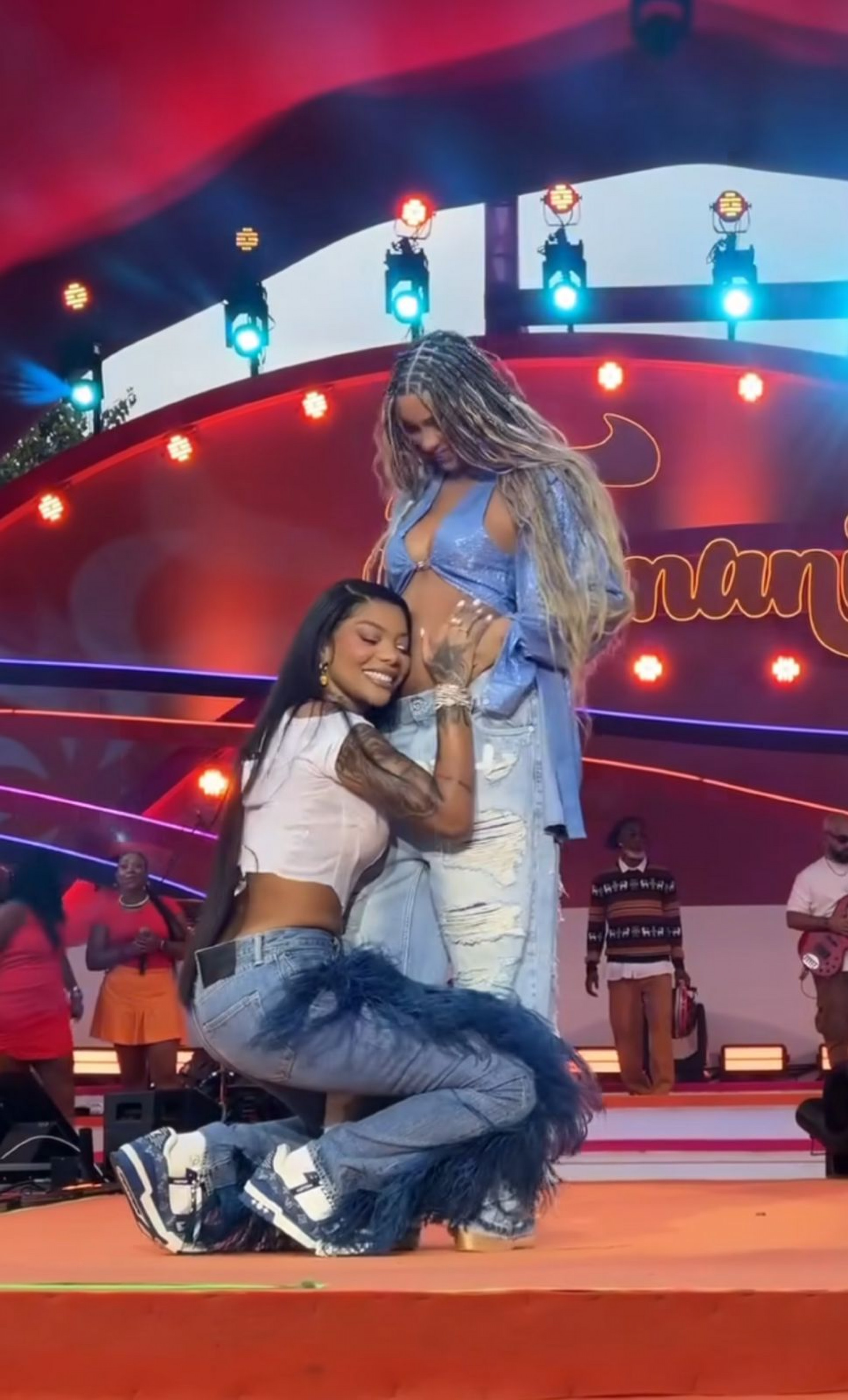 Brunna Gon&ccedil;alves e Ludmilla revelam gravidez  - reprodu&ccedil;&atilde;o Instagram