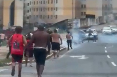 Organizadas de Flamengo e Atlético-MG entram em confronto antes da final da Copa do Brasil