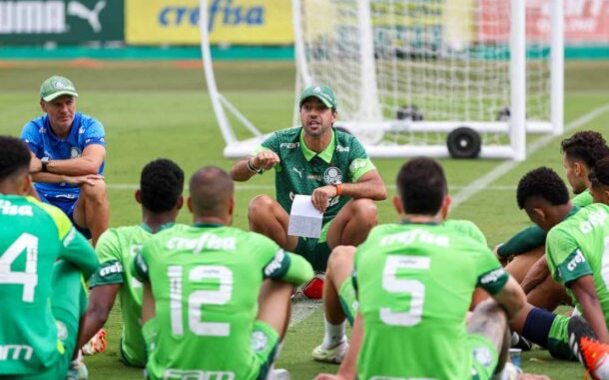 Os atletas da SE Palmeiras, durante treinamento na Academia de Futebol, em São Paulo-SP. (Foto: Fabio Menotti/Palmeiras/by Canon)