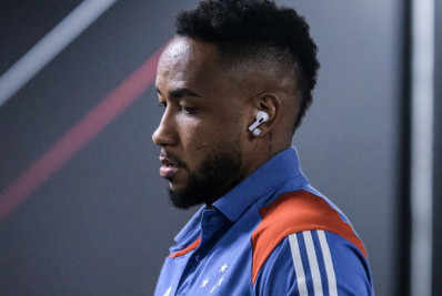 Relatório sobre expulsão de jogador do Cruzeiro com três segundos não aponta irregularidade