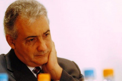 Carlos Augusto herda prefeitura em crise financeira e com TAC restritivo