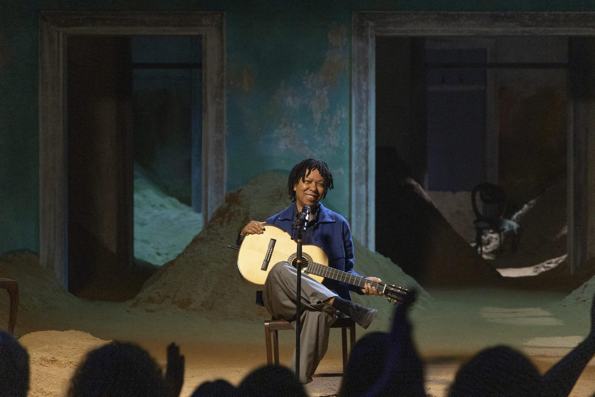 Djavan canta sucessos no 'Som Brasil' - Beatriz Damy / TV Globo