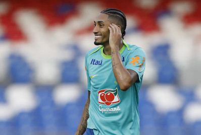 Raphinha será o camisa 10 do Brasil contra Venezuela e Uruguai