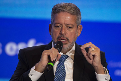 Lira na relatoria do projeto de lei do IR 'ajuda muito', afirma líder do PT na Câmara