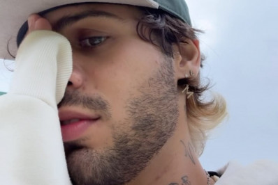 Zé Felipe insulta haters e deixa Virginia pasma após receber mensagens de ódio na web