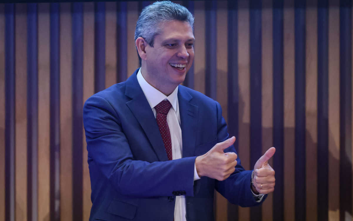 O secret&aacute;rio-geral da Presid&ecirc;ncia da Rep&uacute;blica, ministro M&aacute;rcio Macedo, diz que decis&otilde;es do G20 s&atilde;o orientativas para pol&iacute;ticas p&uacute;blicas no mundo todo 