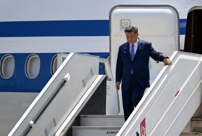 Presidente da China chega ao Peru para reunião com Biden e cúpula Ásia-Pacífico