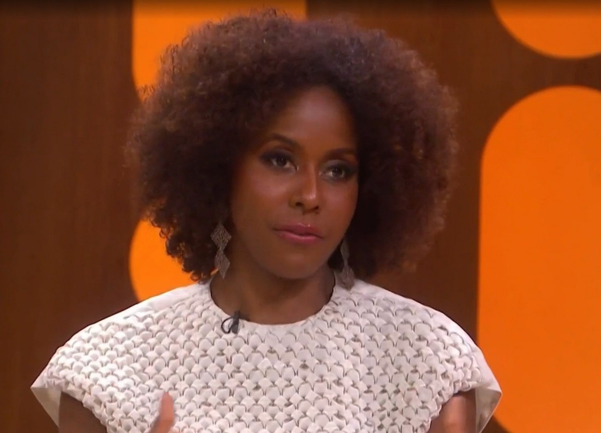 Maju Coutinho durante o 'Saia Justa' - Reprodução de vídeo