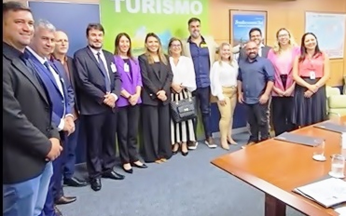 Prefeitos discutem com o Ministério do Turismo estratégias para consolidar a Rota Caminhos do Açúcar como atração regional