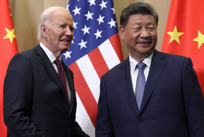 Em encontro com Xi Jinping, Biden diz que rivalidade entre EUA e China não pode resultar em 'conflito'