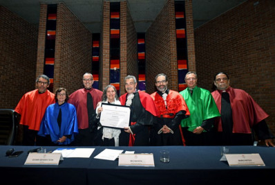 Ex-governador Nilo Batista recebe título de professor emérito da Uerj